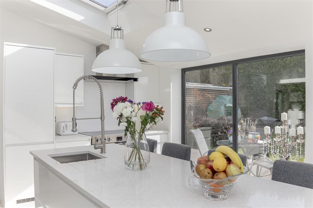 Living Dining Kitchen - E.jpg