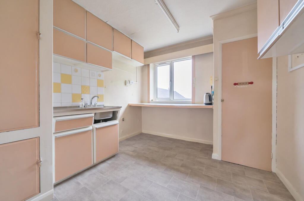 1317782-9-6864fe9...