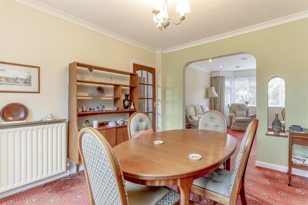 Dining Room - B.jpg
