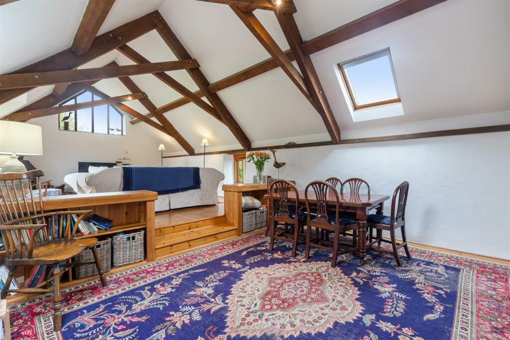 A21 - Carew Barn - 230414.jpg