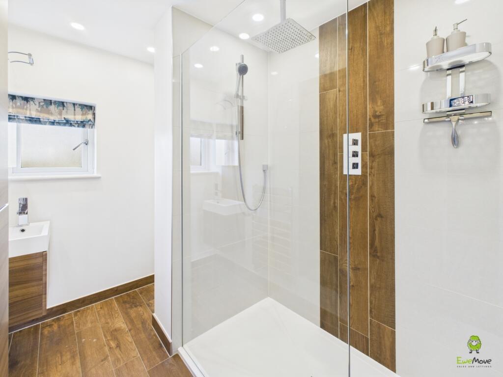 Presented by James at EweMove Bexleyheath and Dart