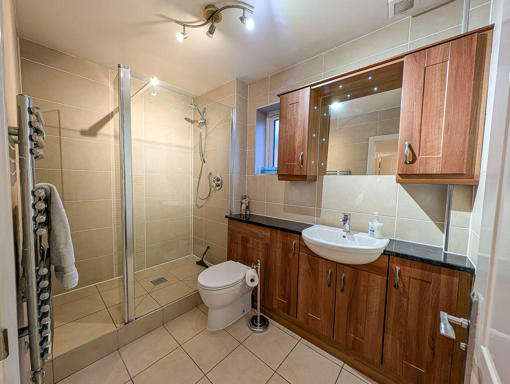 Ensuite Shower Room