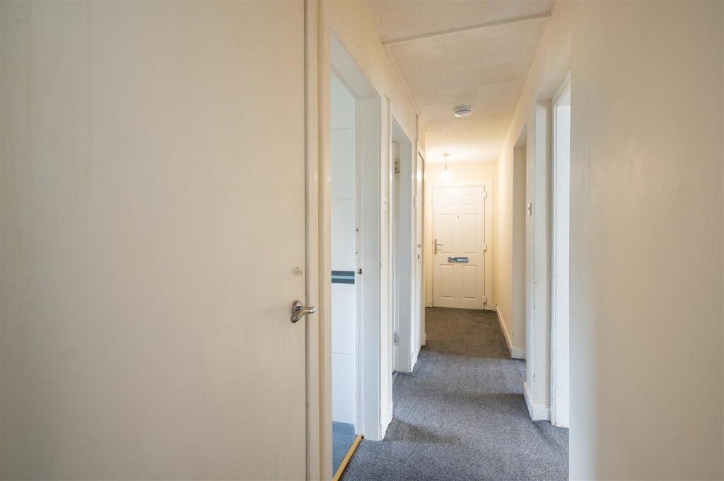 EssendeanPlace_011.jpg