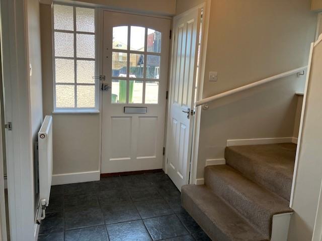 Entrance hall.jpg