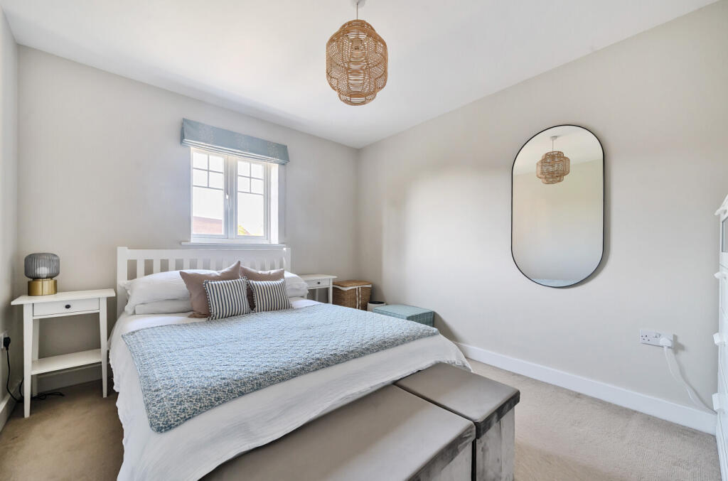 1293583-7-682773b...