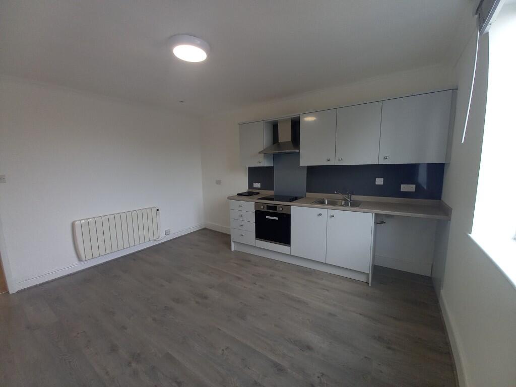 Kitchen / living