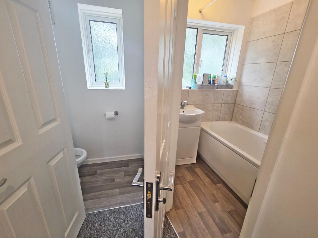 Bathroom &amp; Sep' WC