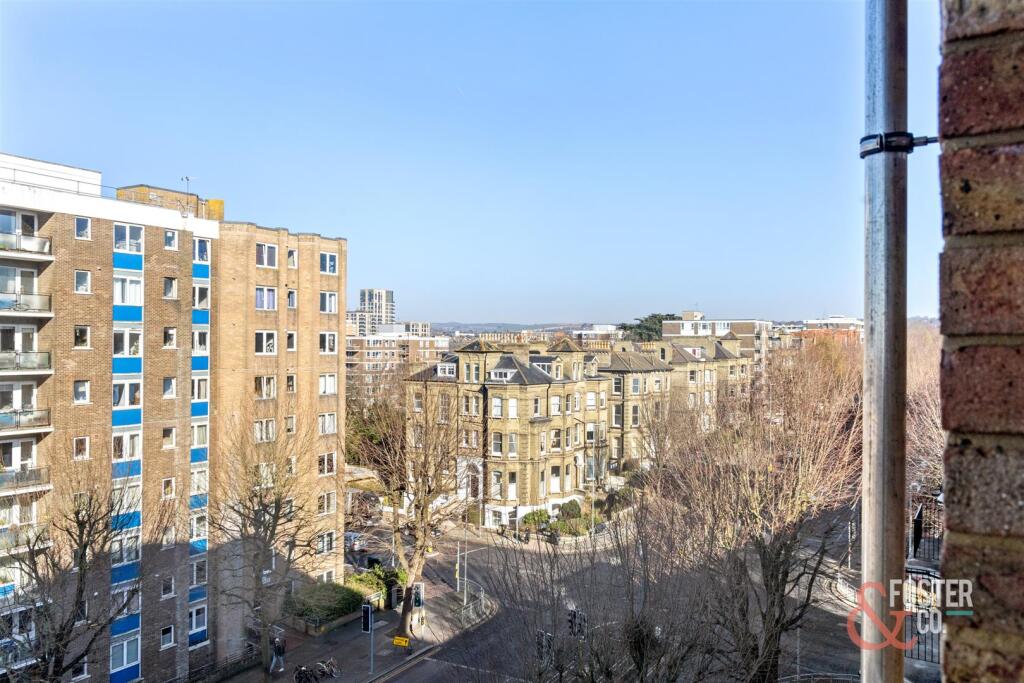 The Drive, Grove Court 25-013.jpg