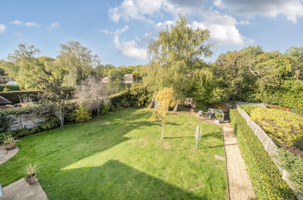 1359067-1-68daae8...