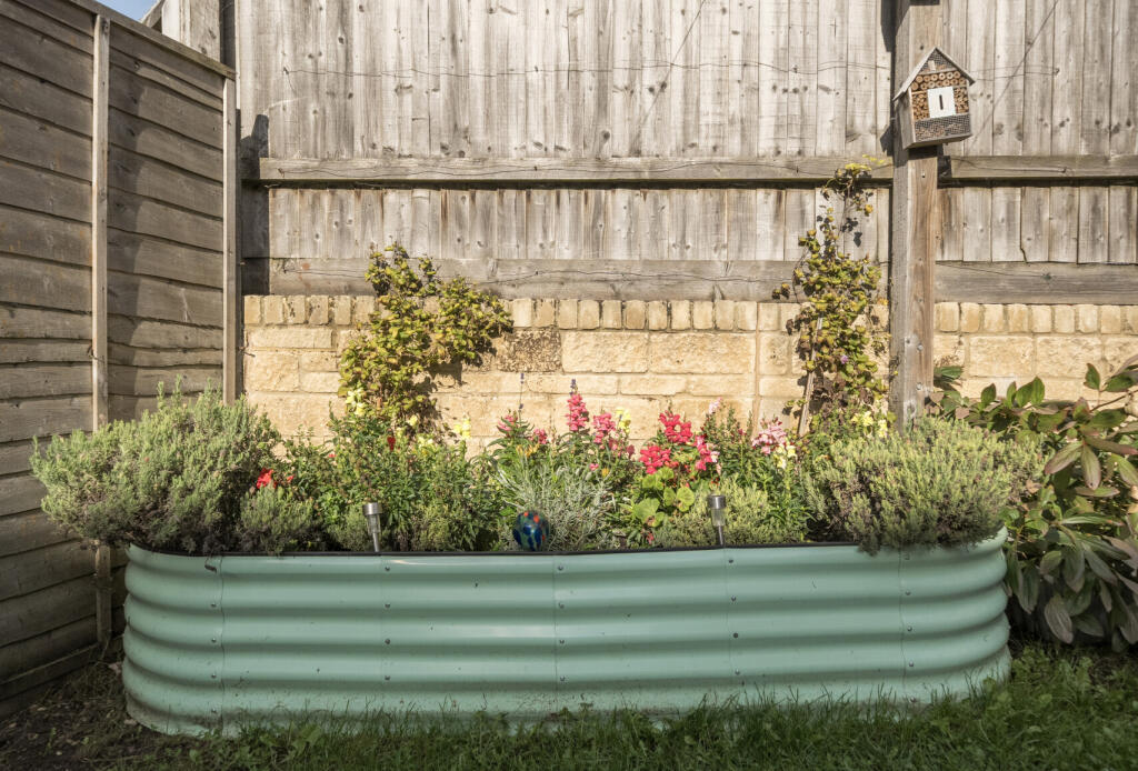 1356456-6-68d3c15...