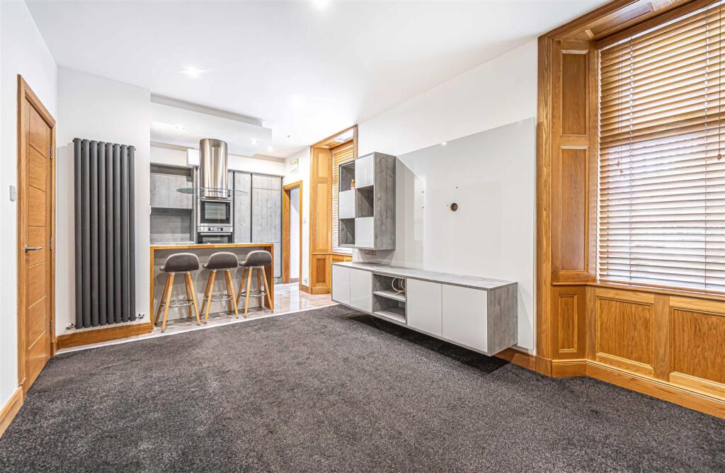 untitled (4 of 1).JPG