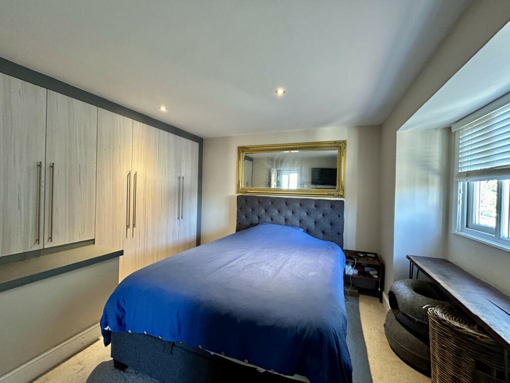 Bed 1
