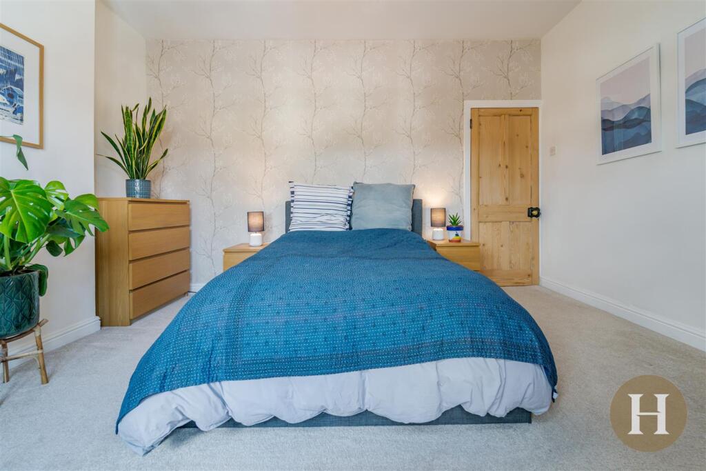 Hadleigh Estate Agents-43.jpg