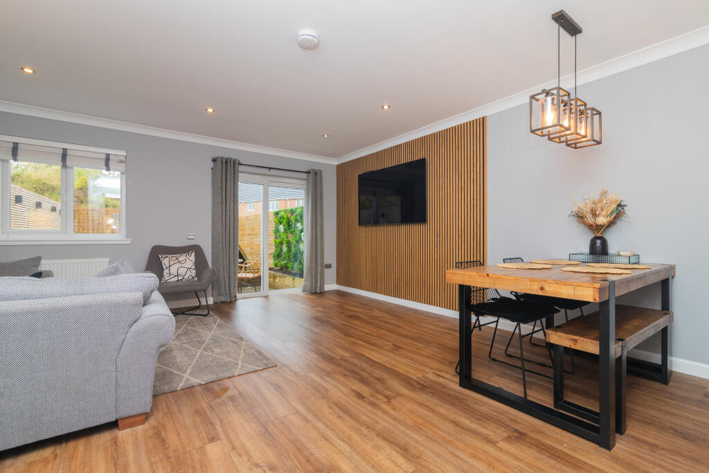 146 strathcarron drive, Paisley PA27AY 3L-6