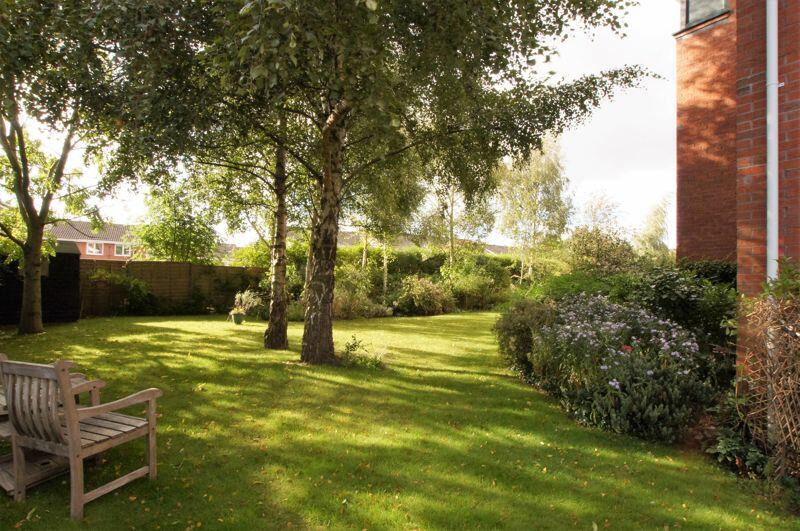 Lovell Court Communal Gardens