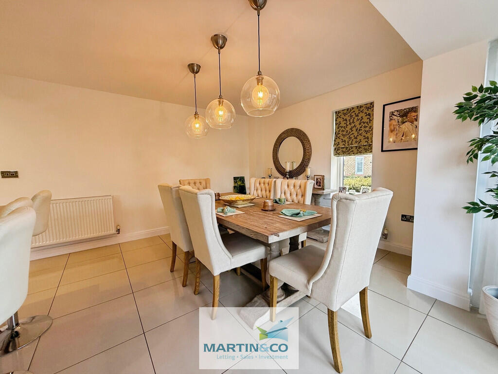 Dining room 1