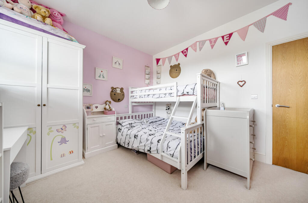 -68650dd82c8f1-l-1316469-23-686405cbee850-ARW