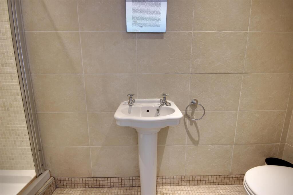 En-suite Shower Room