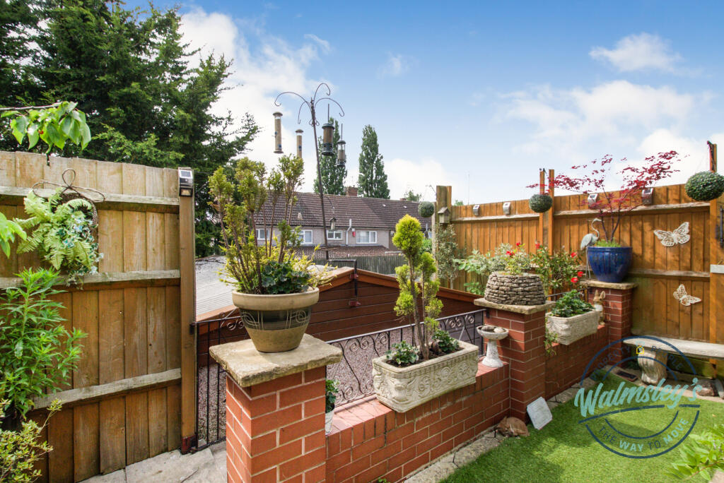 Rear terraced garden &amp; garge below