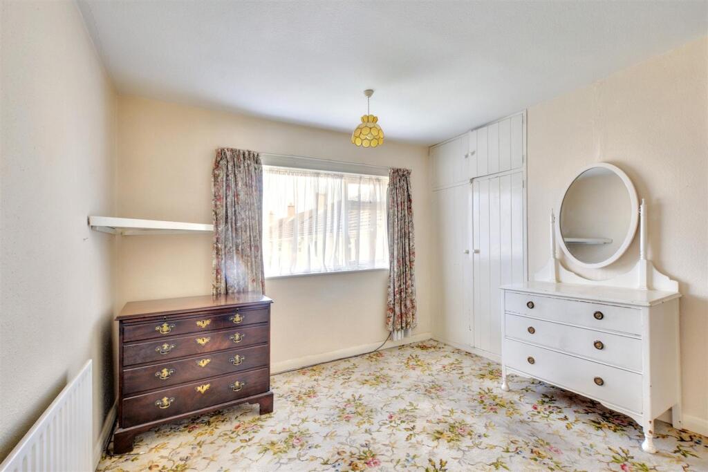 Bedroom One_2.jpeg