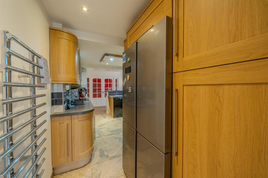 2 Nevern Walk-16.jpg