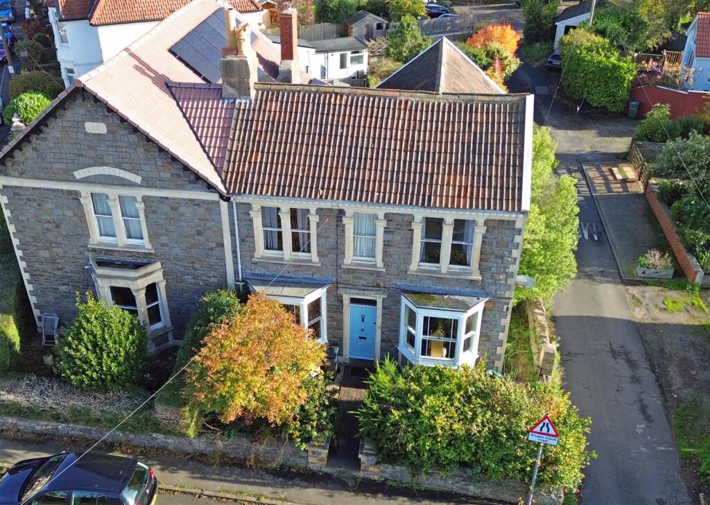 12 - Semi-detached House for Auction, Pill.JPG