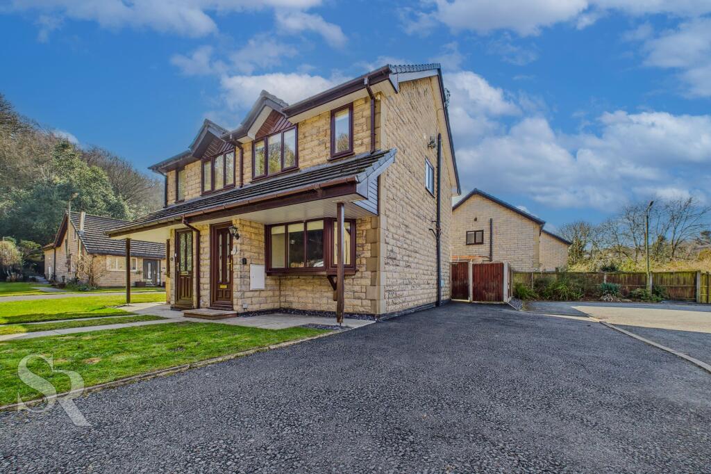 Driveway and Side Aspect