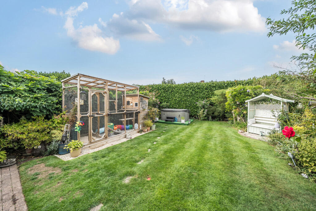 1343217-5-68a749a...