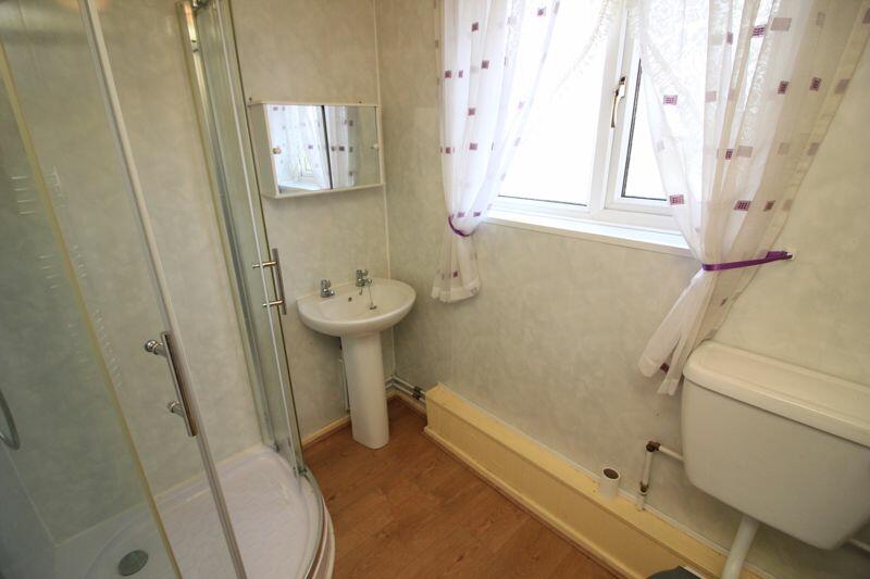 g/f shower room