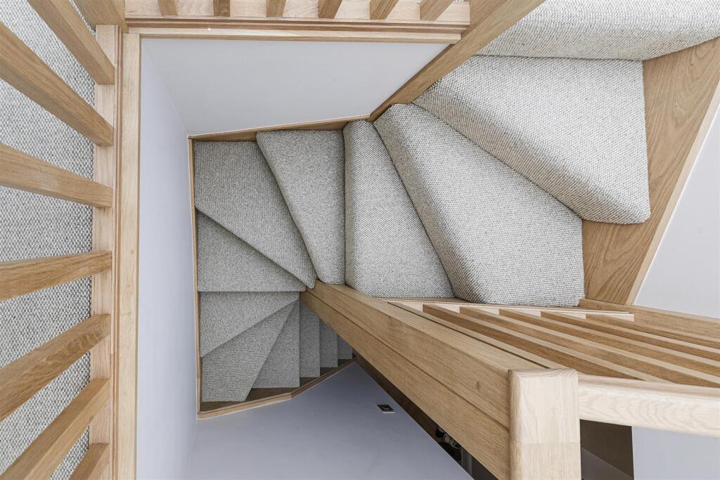 Yew Tree Farm - Internal 1.jpg