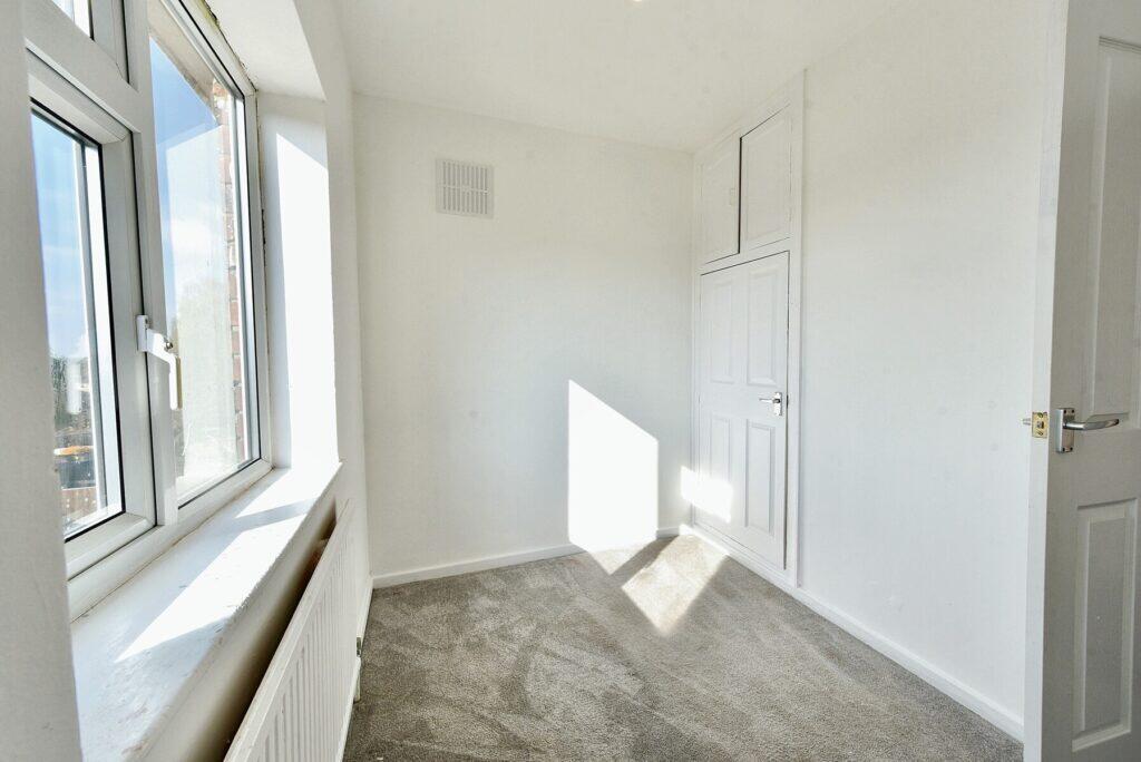 Western Drive - Bedroom 3