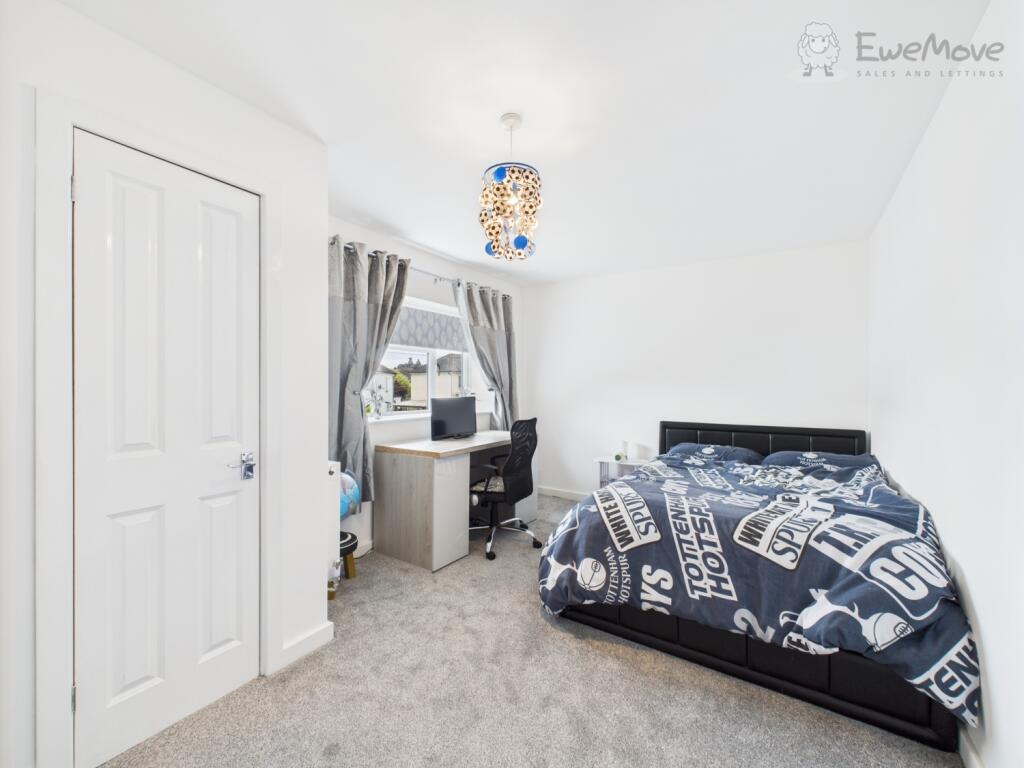 CAM03640G0-PR0047-STILL005