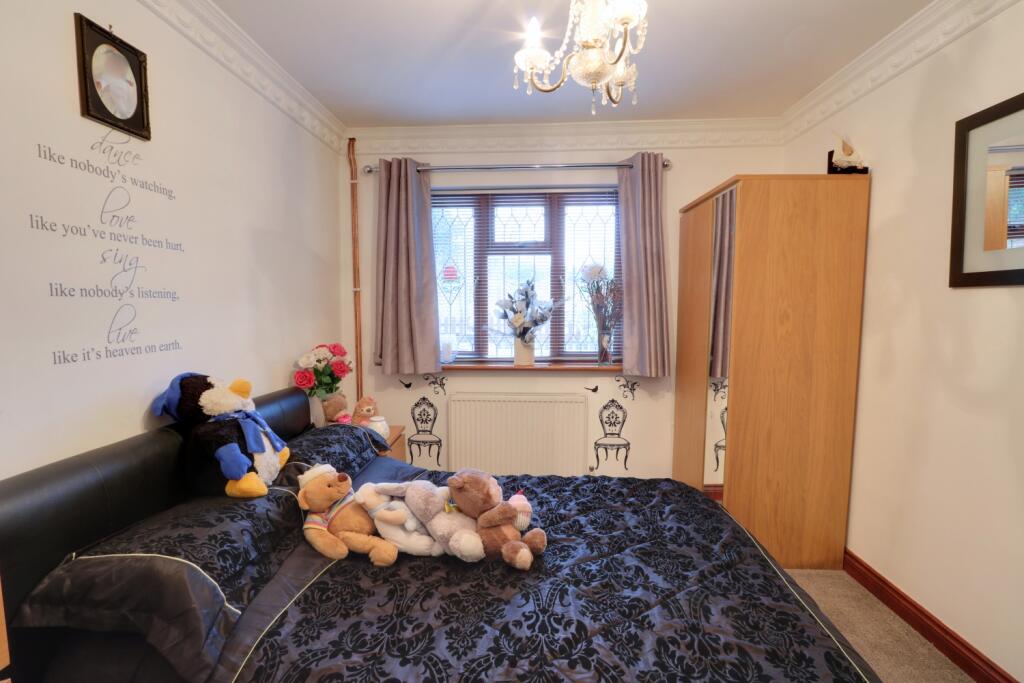 Bed 3 3