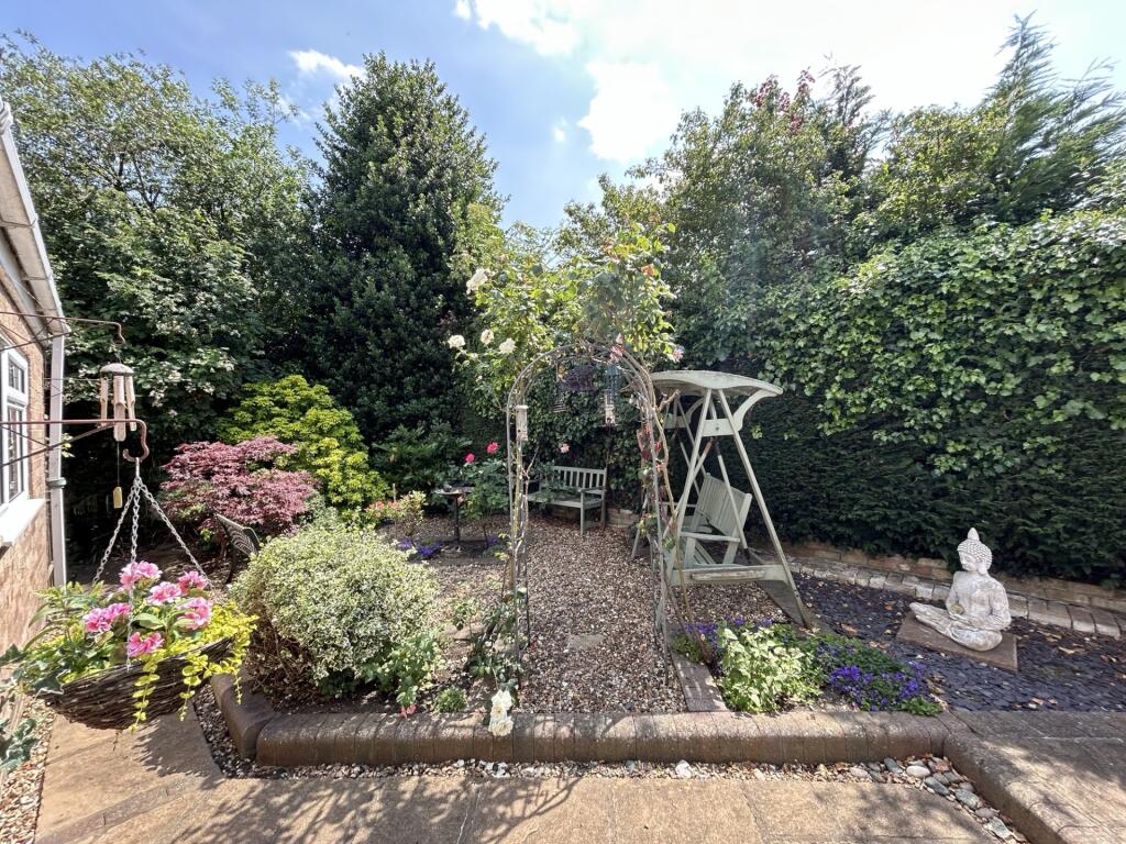 Garden 3