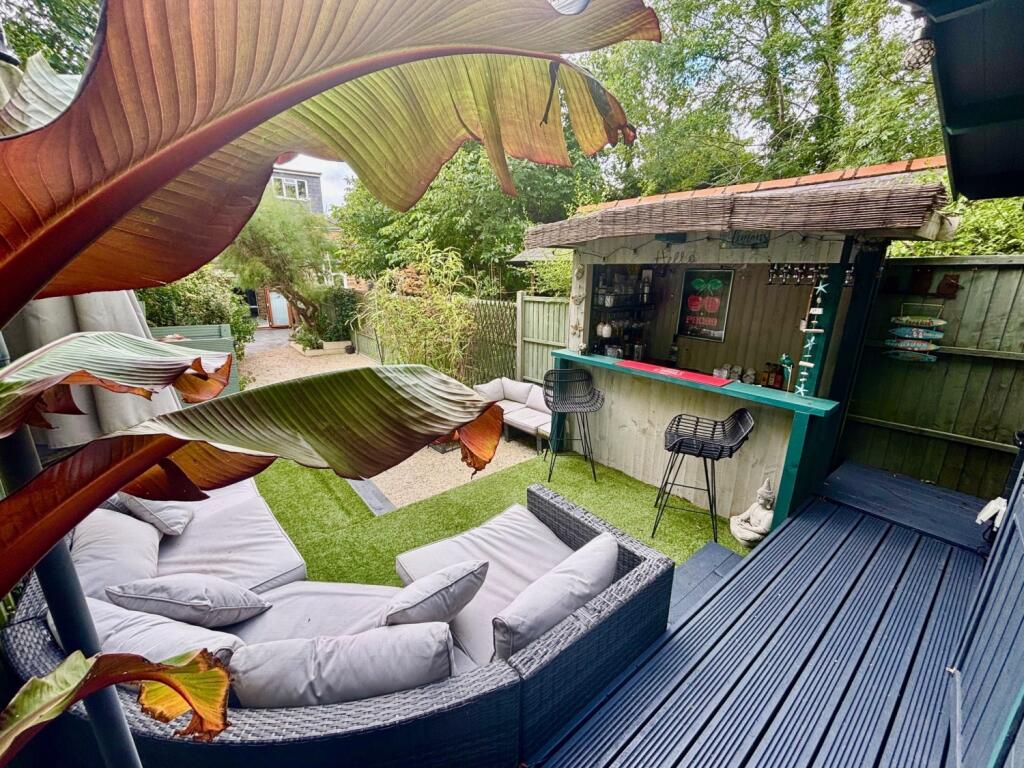 outdoor seating and bar