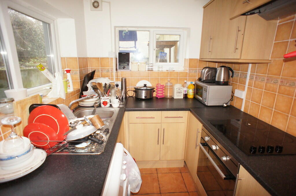 GF kitchen