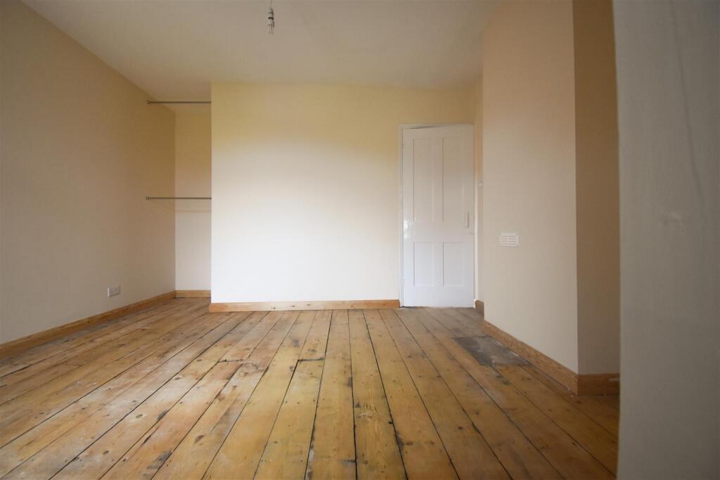 BEDROOM 2 - Copy.jpg