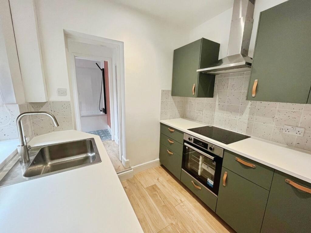 pbox-kitchen-316490.JPG
