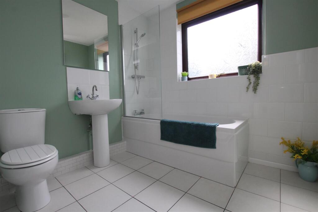 Ground Floor Bathroom