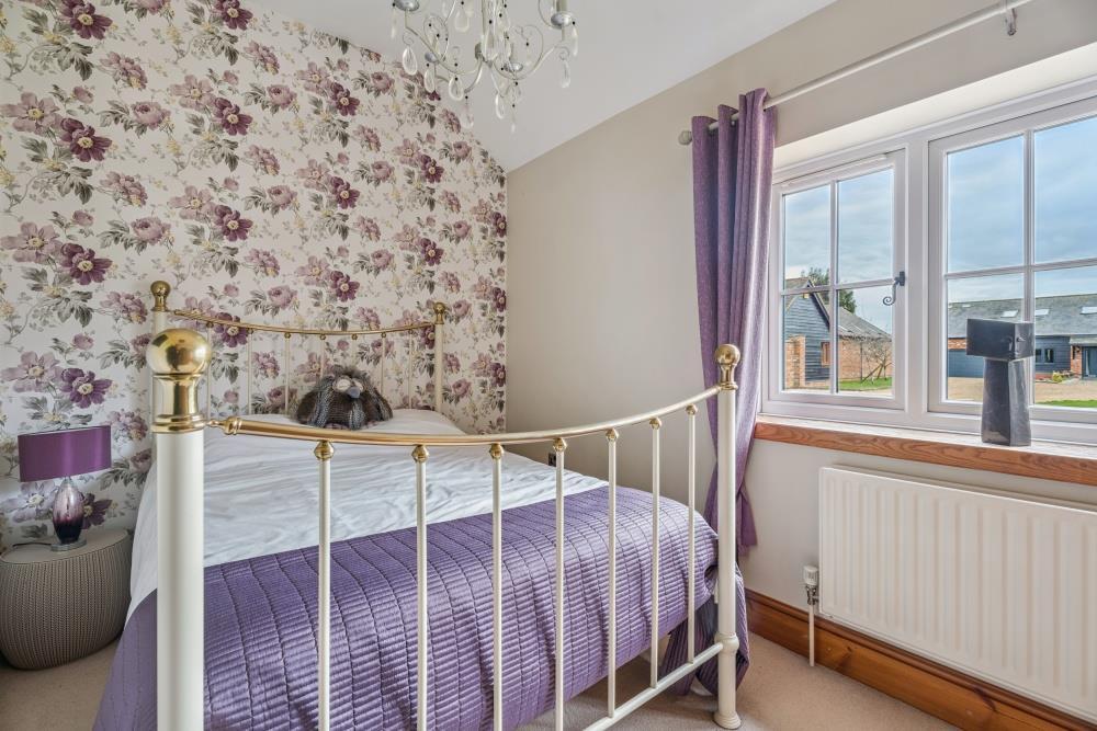 DSC06745-d260231975cc00ed731b0a50a21d3b2f - 800px.