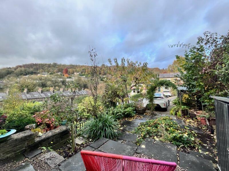 Front Garden &amp; Views