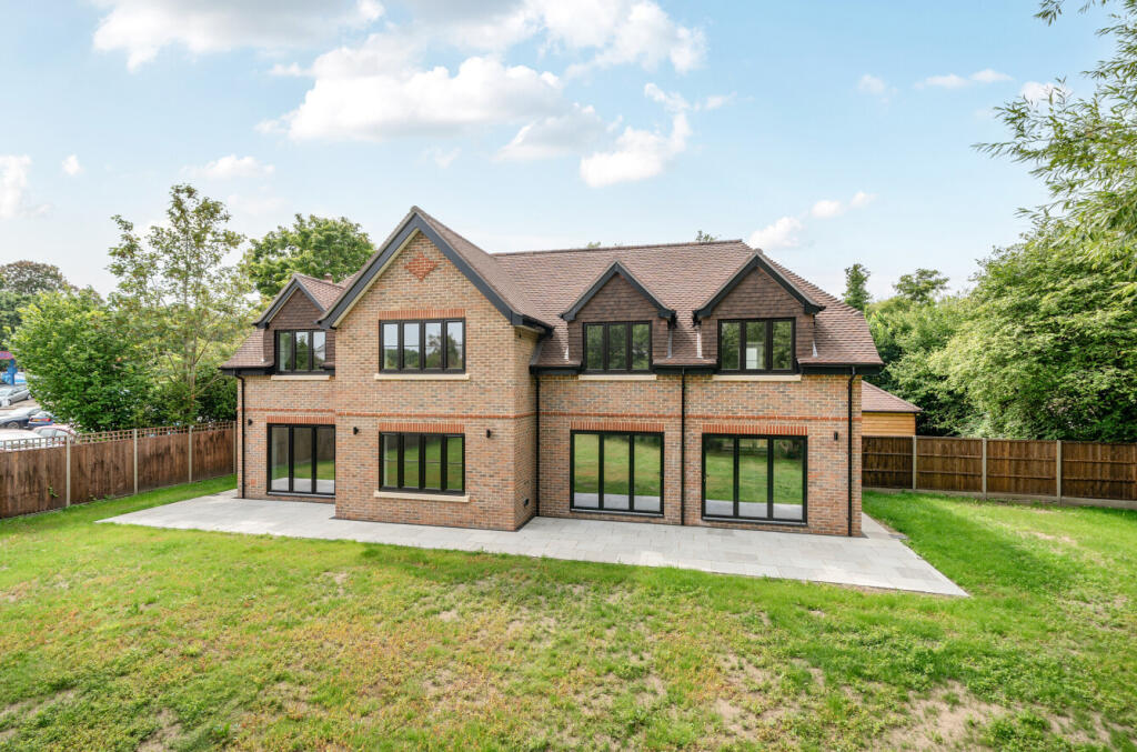 1336927-4-68948f7...