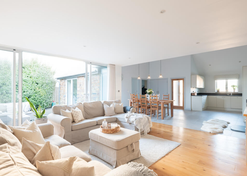 679101c74d84f_Higher Farm 2-40