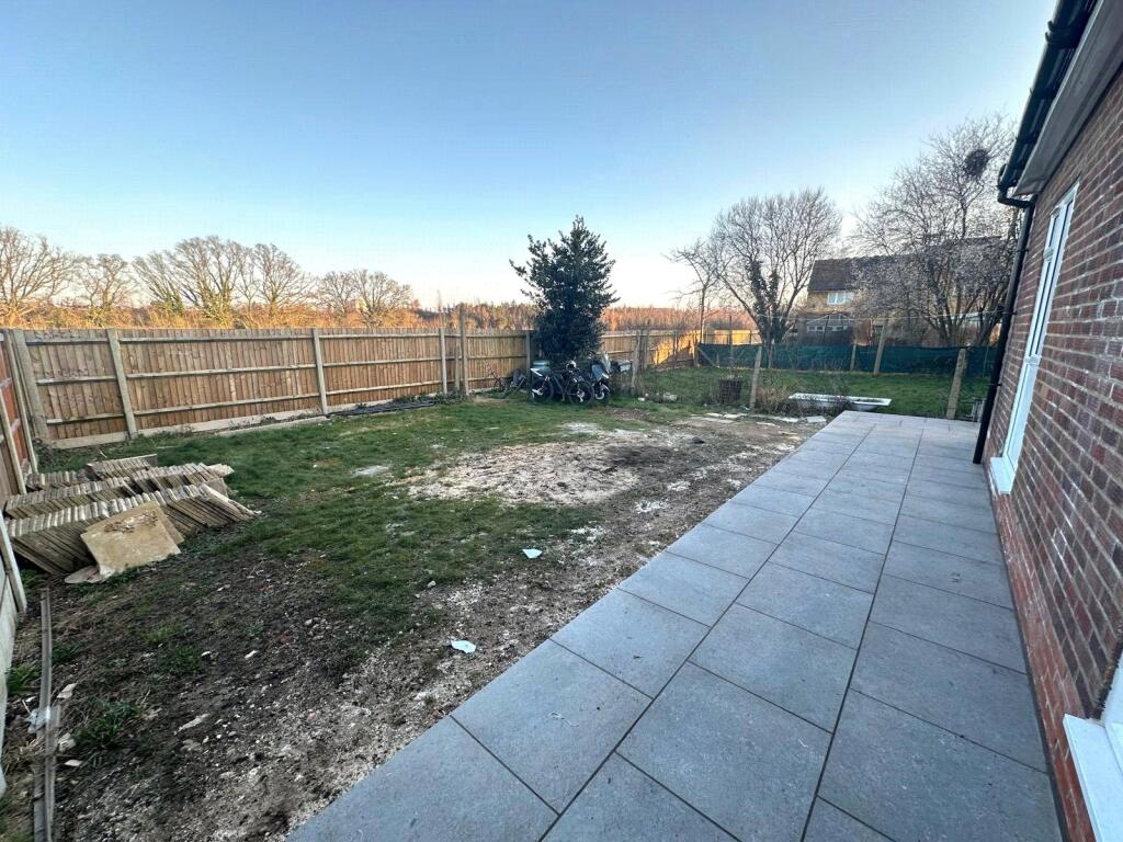 Garden (2)