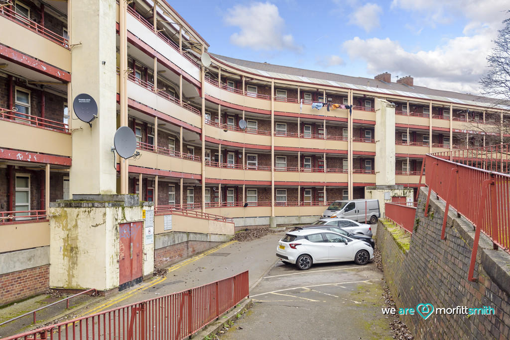 Apartment Buildin...
