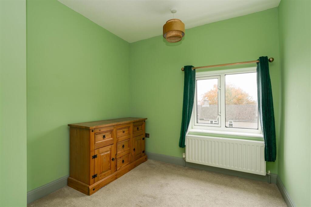 Bedroom1.jpg