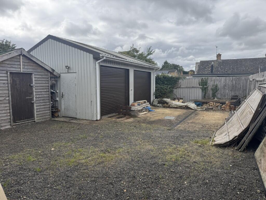 20250923 121038038 IOS  Medium  T202509241643.jpg