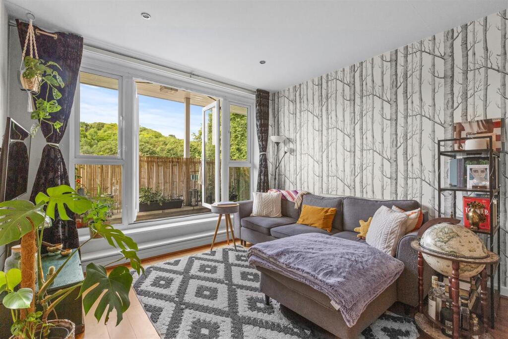 14 Rollings House, Wrights Meadow Road, HP11 1NQ-7