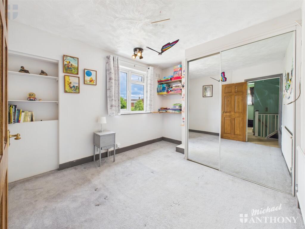 CAM03852G0-PR0300-STILL002