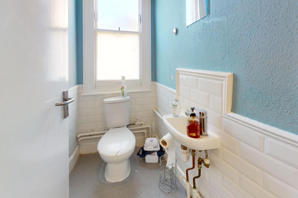 7 Hillmarton Road, Holloway, London N7 9JE
